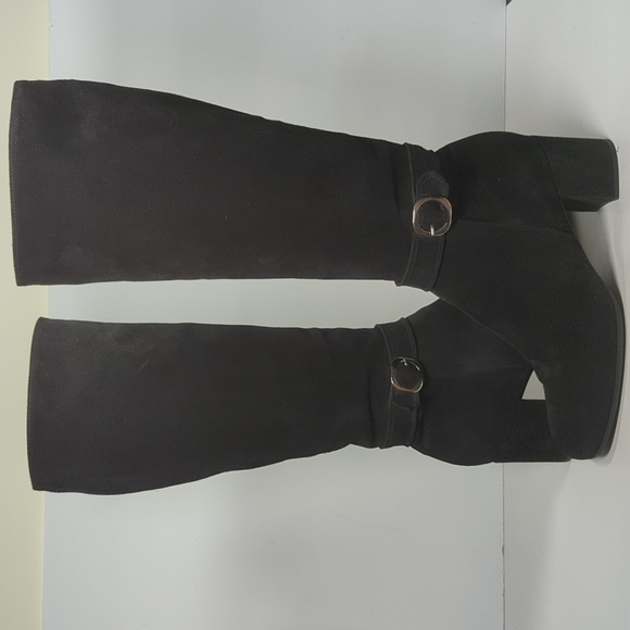 LA Canadienne Helen black suede tall boot women's size 11 - Picture 7 of 16